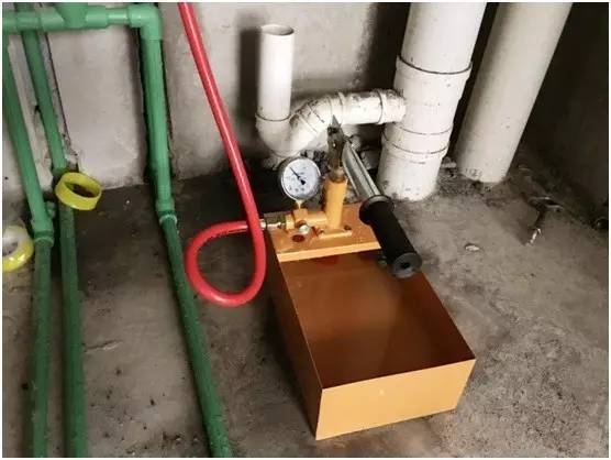 施工直播武汉百变加V3.0新生活装修探班