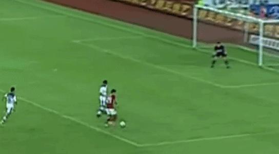 王赟国足超级乌龙球,王赟国家队乌龙球