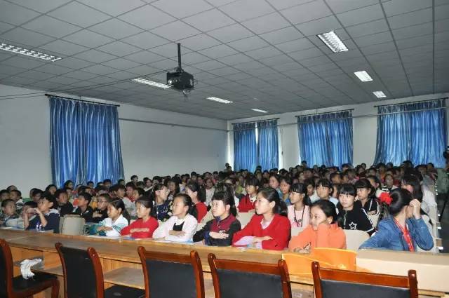 《用爱为生命助跑——血也科普知识》校园宣讲活动走进廊坊市第十一小学