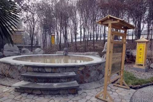 新盈泰温泉度假村能淋浴吗,新盈泰温泉在哪里