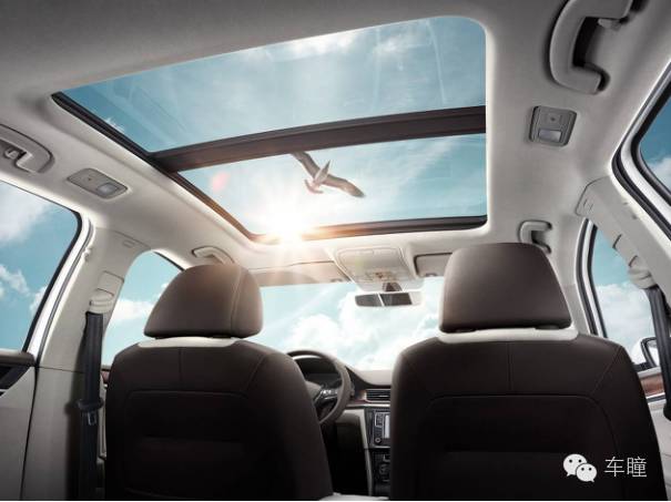 跨界旅行车开拓者蔚领,蔚领全景天窗玩法