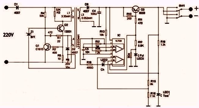 年轻人发明万能充,新发明万能充