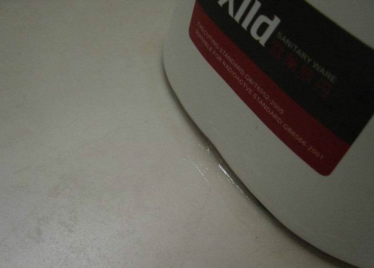 马桶怎样安装防止臭味反出,卫生间马桶反味严重简单解决方法