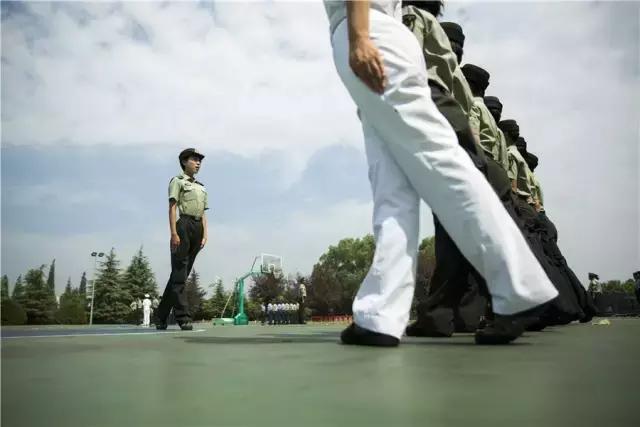 军校“老司机”，带你一同预热南政生活