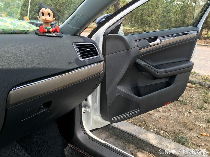 25款大众速腾1.4t,2017款速腾1.4t自动豪华版测评