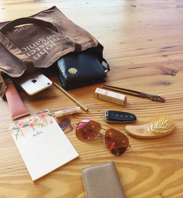 唇膏不掉色不沾杯推荐,唇膏不变色好物推荐