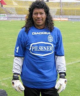 身材不完美但是很匀称,身材不好却踢球厉害的球员