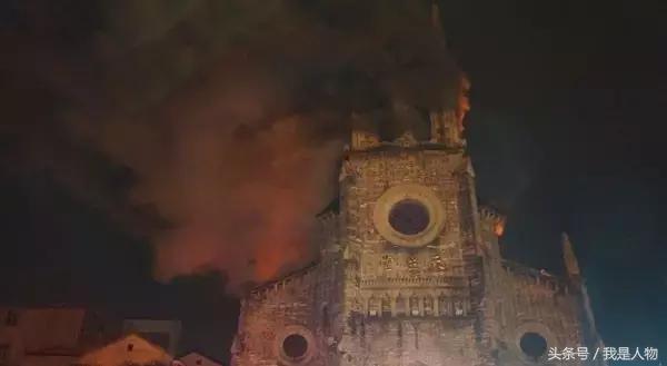 自创精彩短篇科幻小说400字,科幻小说折叠城市