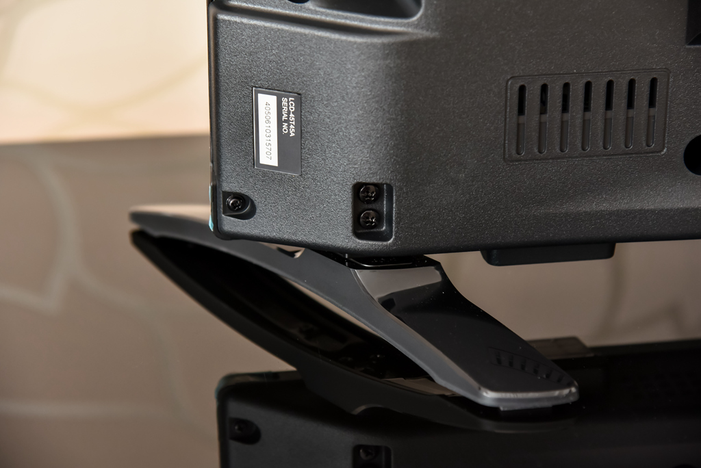 智能芯夏普屏—夏普清45英寸互联网电视体验