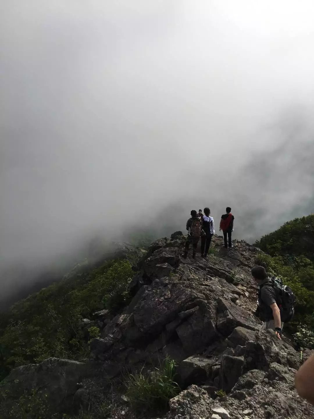 温州雁荡山徒步攻略,雁荡四尖徒步路线