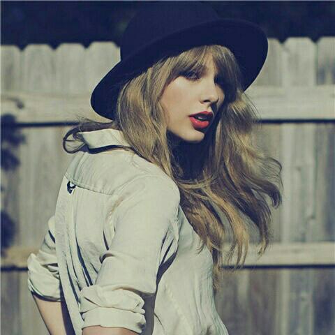 十首好听最火的带氛围感的英文歌,节奏感很强的5首英文歌