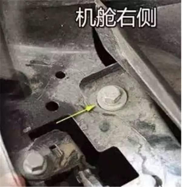 百万买辆奔驰才两月总咚咚咚响,男子近50万买奔驰却不断异响