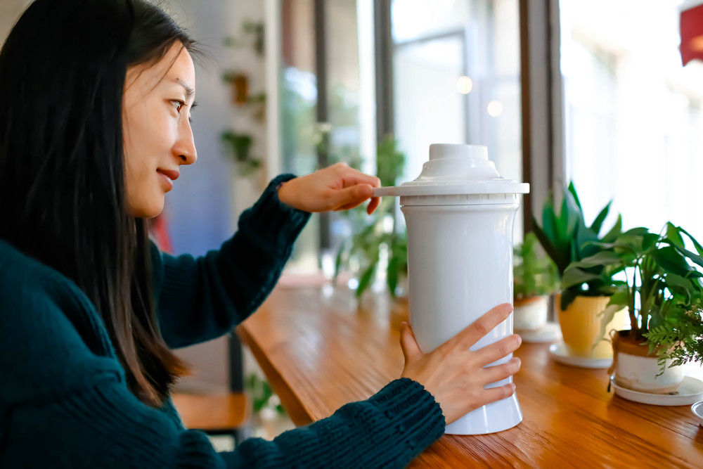 无电反渗透净水机测评,弱碱性净水机和普通净水机