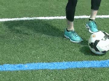 每天10分钟足球球感训练,足球入门球感训练