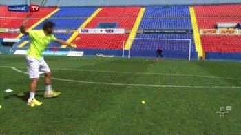 当足球遇上网球:巴萨名宿的侄子竟是皇马死忠