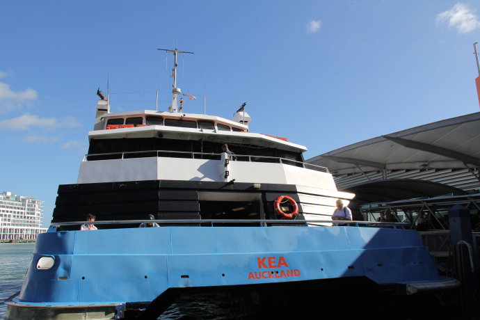 到怀希基岛,品酒-看海