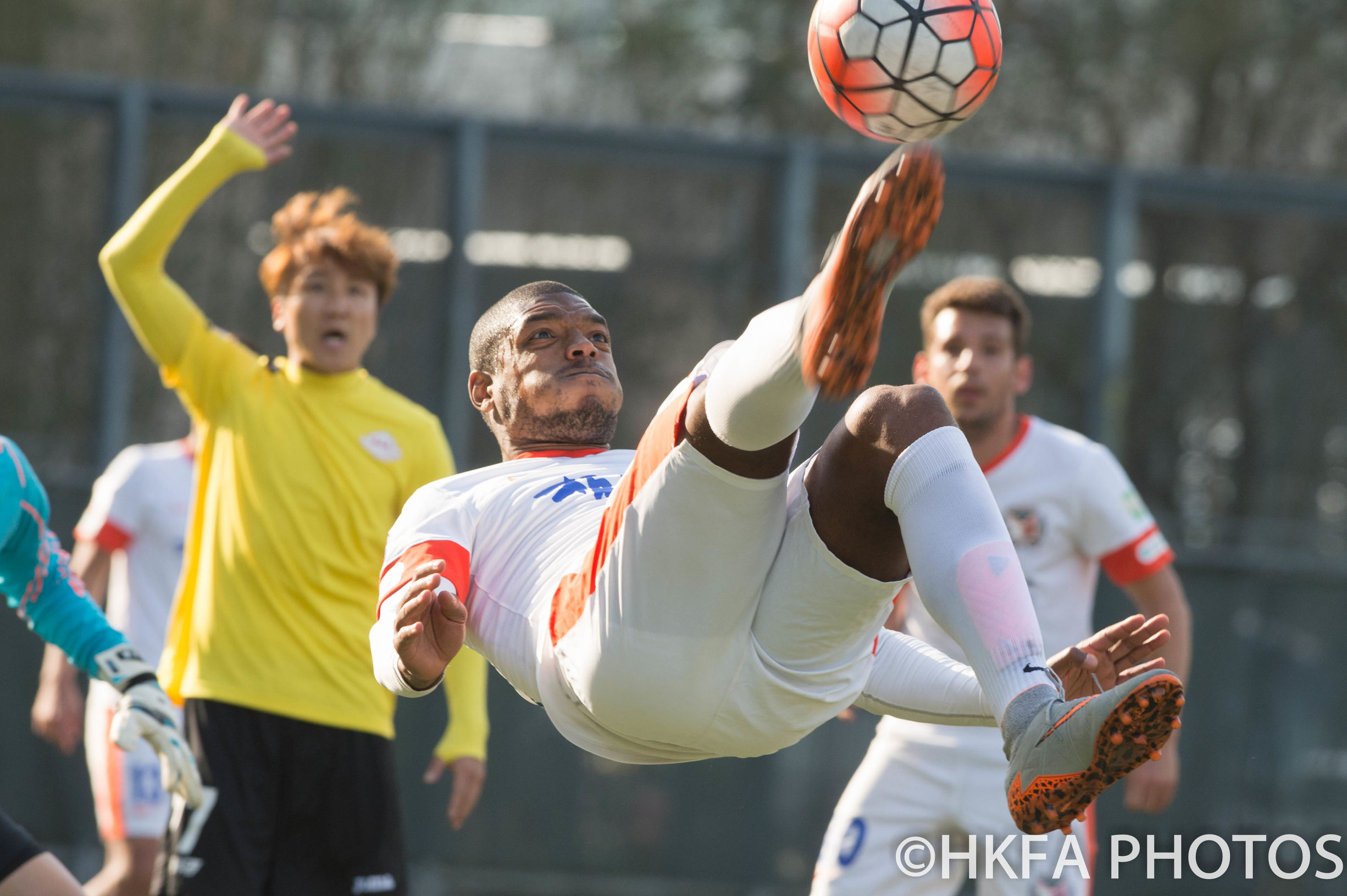 港澳台体育新闻,中国香港足球队进4强现场播报