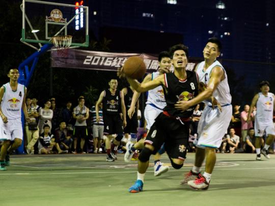 能量加冕王者登基2016红牛能量周末篮球赛完美落幕！