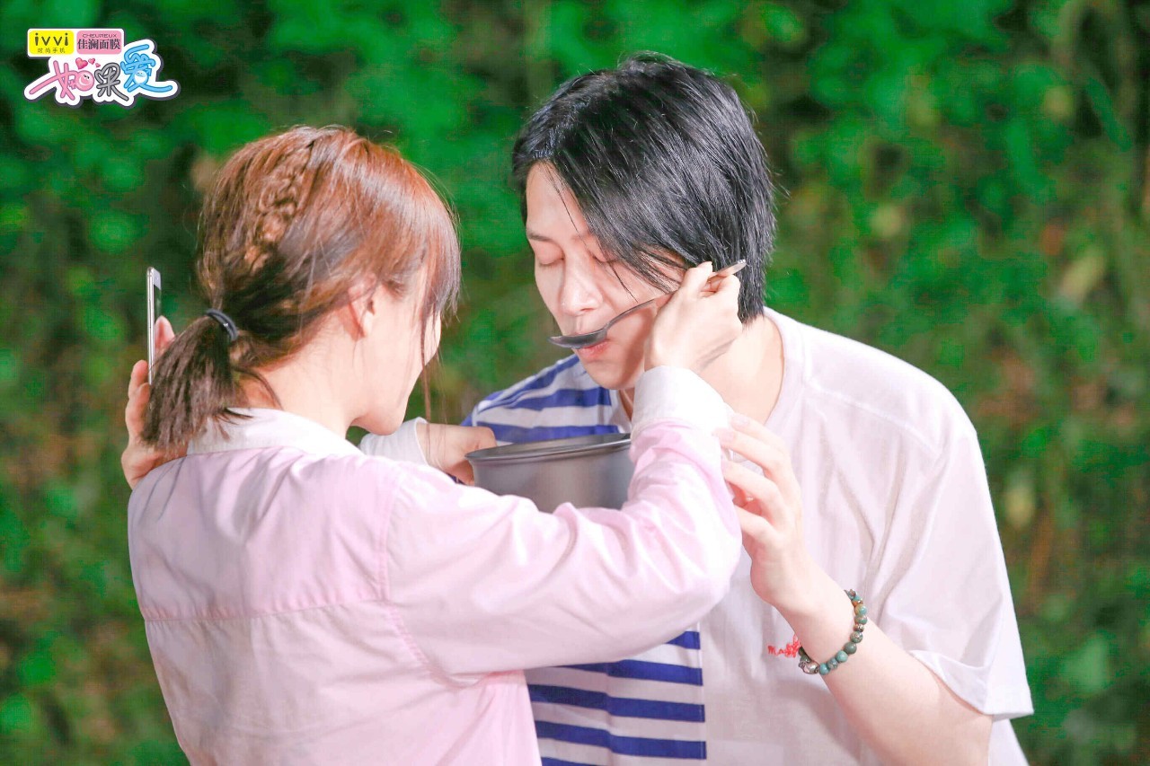 李菲儿金希澈表白视频,颖儿付辛博金希澈李菲儿