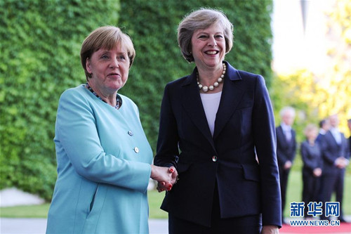 新闻“全欧了”:你本来就很美法国“封杀”PS照片