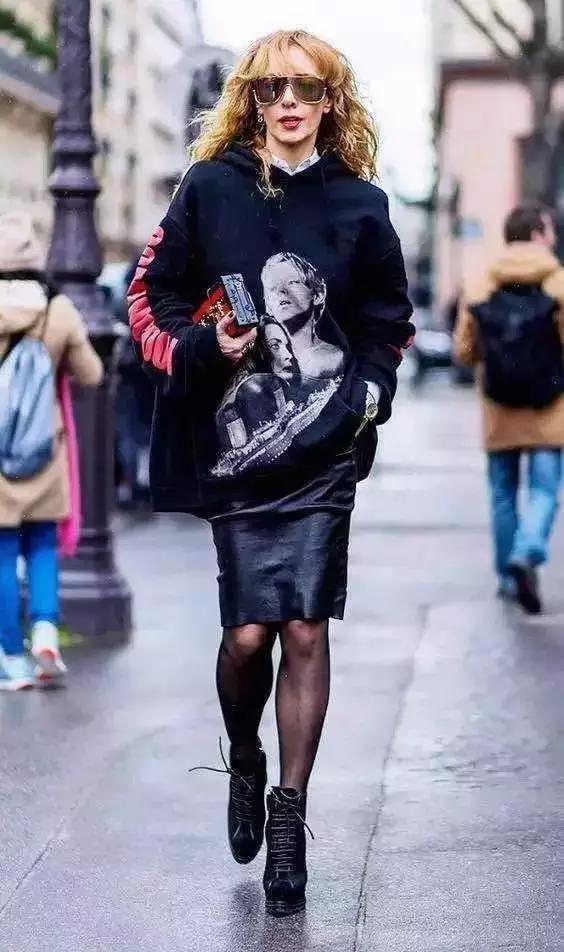 oversize卫衣怎么穿出正式感,oversize卫衣穿啥裤子