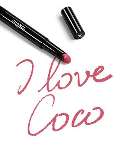 口红色号太多不会选？其实看唐嫣就对了！