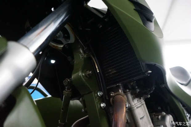 宋楠：评解放军嘉陵600*用军**摩托及技战术