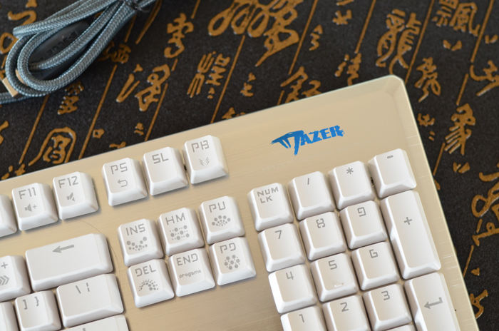 瀹滃崥鏈烘閿洏k727鐏晥,瀹滃崥k725涓冨僵鎮诞鑳屽厜娓告垙閿洏