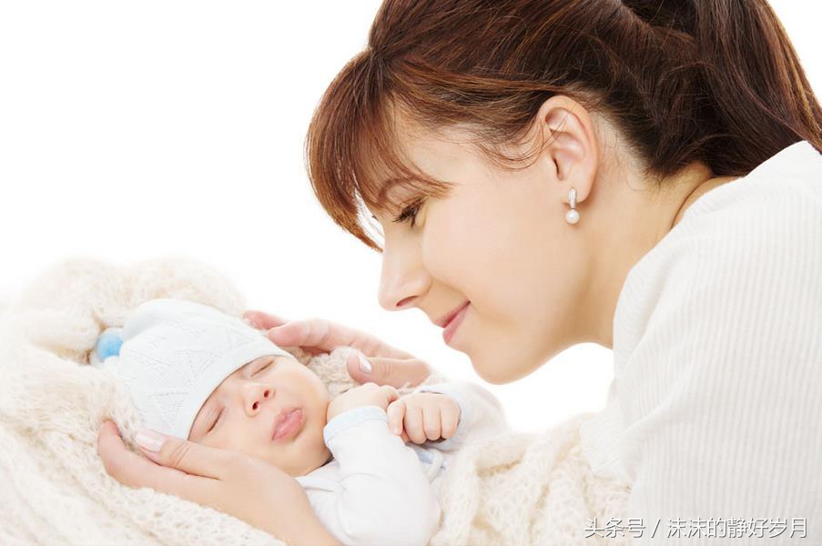 这六种情况不要亲吻宝宝,妈妈亲吻宝宝宝宝反应