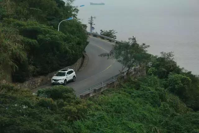 2017款雷诺科雷傲试驾视频,雷诺科雷傲国产与进口