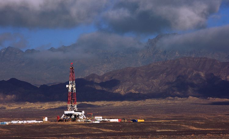 石油情，我工作的一天！石油开采都能这么美！