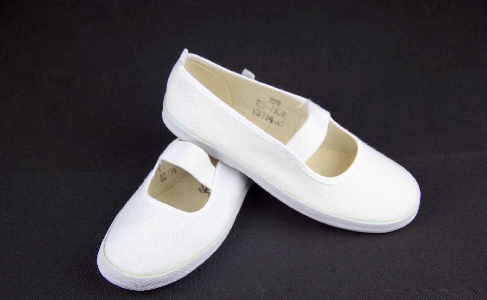 小时候穿的经典鞋子,小时候都穿过的鞋