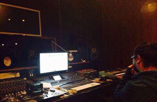 王菲有什么魅力让窦唯谢霆锋喜欢,窦唯和谢霆锋谁的音乐造诣高