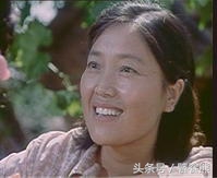 有人去世无钱办葬礼，有人嫁朱时茂，咱们的牛百岁主角现状大不同