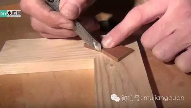 不一样的榫卯,一个能拼接,也能加固木板的蝴蝶榫