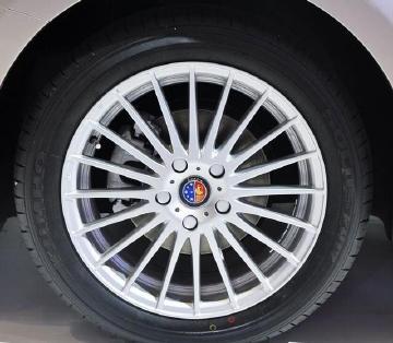 众泰汽车吉利,众泰t700改宾利