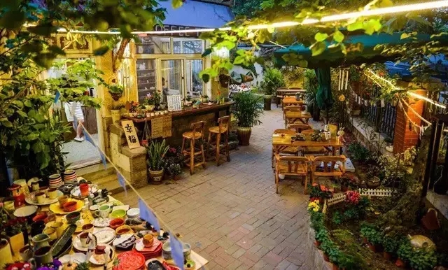 为了不让你轻易找到,他们开了这样一家隐市小店