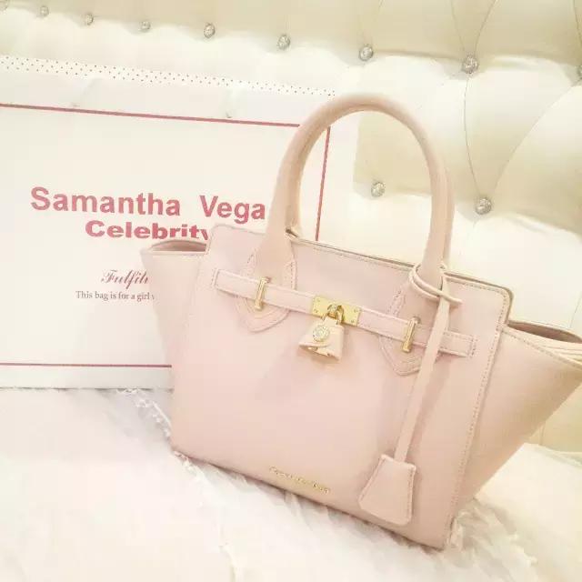 适合年轻人的潮牌包包品牌,目前日本最流行的包包