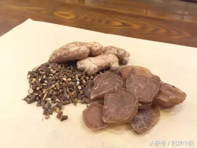 卢火神卢崇汉什么关系,火神派中医卢崇汉抖音号