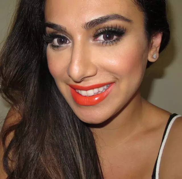 香奈儿口红三支套装试色,看了又看银珠的口红