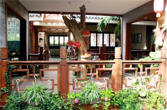 拖家带口去大城市,三亚东方夏威夷