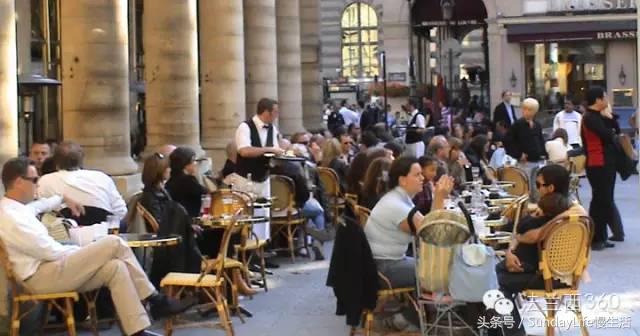 给巴黎再添两个字母,它便成天堂。