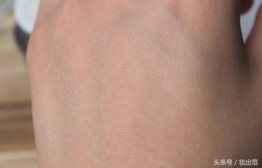 兰芝致宠凝时系列眼霜,兰芝致宠凝时系列和致美紧颜系列