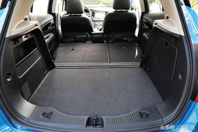 花儿与少年,花儿般的少女