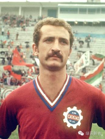 路易斯菲利佩斯科拉里年轻,大菲尔和卡佩罗谁厉害