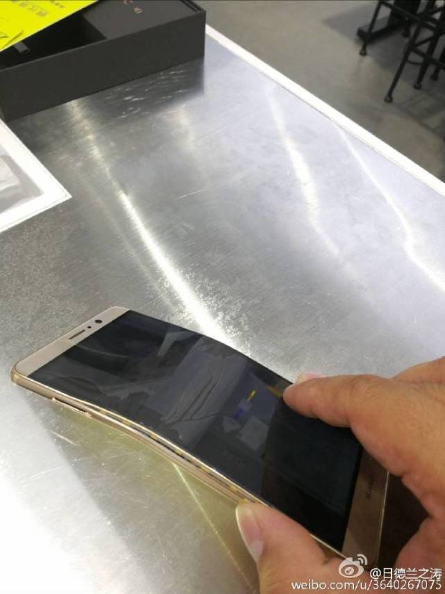 华为mate9被摔了怎么办,华为mate9有多抗摔