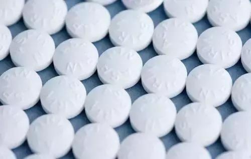 止痛药可以缓解发烧头疼吗,感冒头疼发烧吃布洛芬