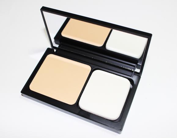 古驰哑光透亮柔滑定妆粉饼,欧珀莱柔滑丝缎粉饼102