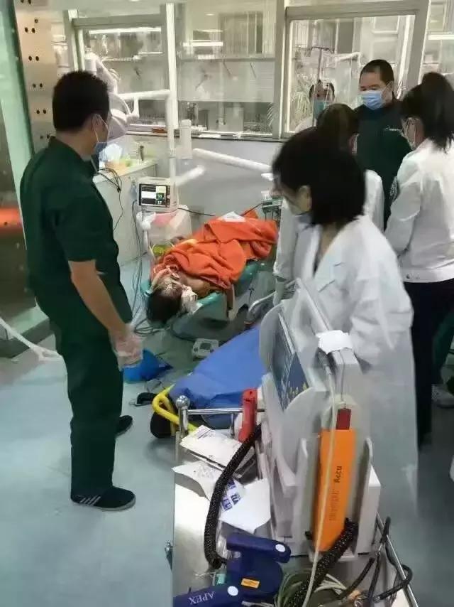 牙疼引起的颌下间隙感染,牙疼不是病有什么办法治呀