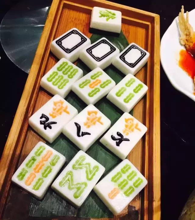 八佰伴商圈有什么商场,上海浦东新区陆家嘴八佰伴